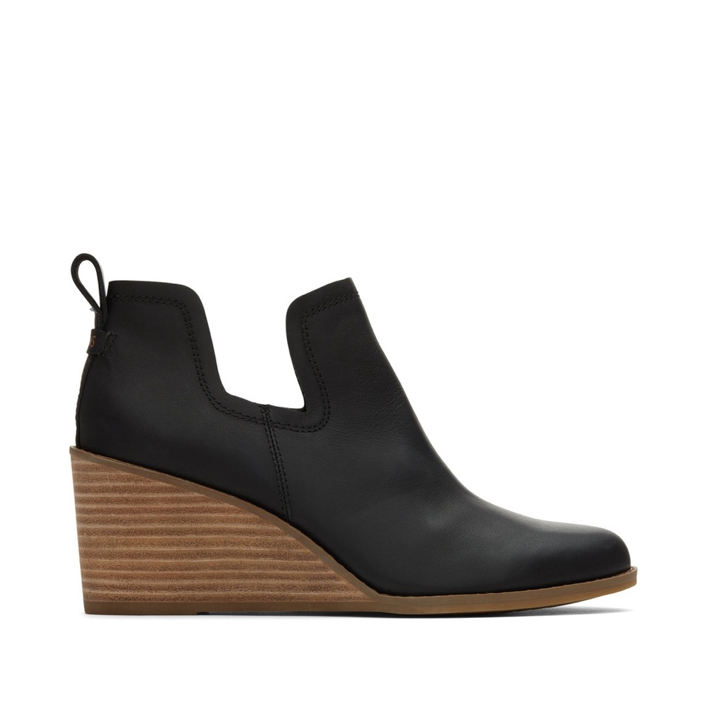 Tom’s Kallie Wedge Boot
